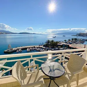 Sun N Blue Hotel Sarandë